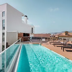 4* Ξενοδοχείο Nh